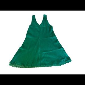 Linen Green sleeveless dress. With a lace border. Photo enc.  Bought in Athens.